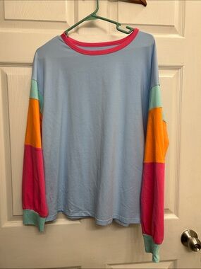 Light Blue Colorblock Long Sleeve Tee - Multicolor Sleeves